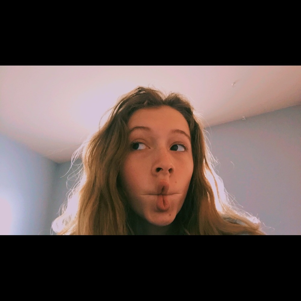 Meet your Posher, Madelyn